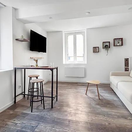 Confortable Centre Proche Commerces